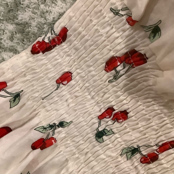 Charming Cherry Print Cotton Dress NWT Size Small - Picture 15 of 16